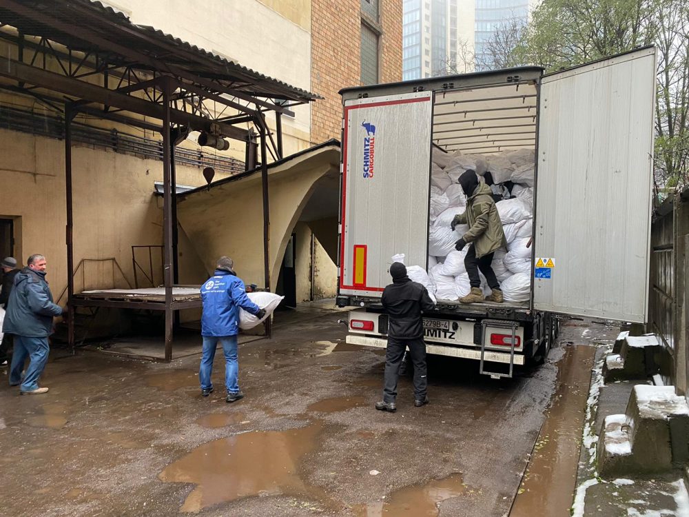 Aid arrives in Minsk Nov 2020